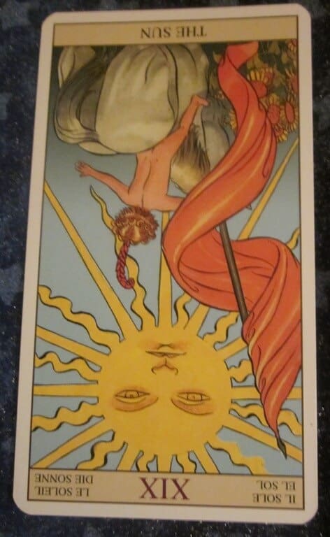 Everyday Tarot, 06/23/11: Turning Up Your Sun