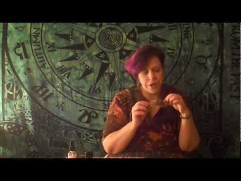 1-Card Tarot Chakra Reading: Miss Destroyer asks about this “Skin Thing”