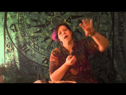 Josi’s Hidden World: Mini Charka/Tarot Reading