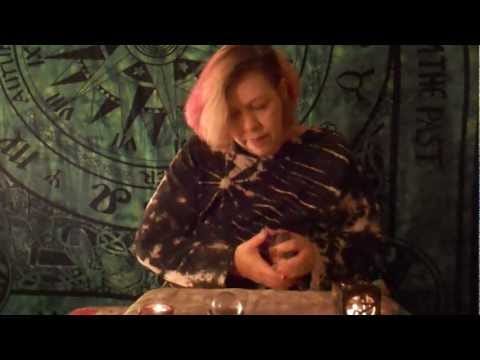 Quickie 1-Card Tarot Reading: Busy Erica’s New Job?