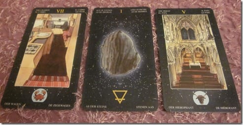 daily-tarot-forecast-zodiac-deck